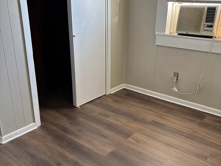 459 Maple Ave #459 — Photo 9