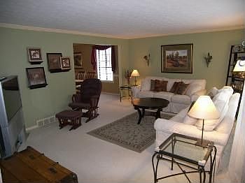 3rd image of 34696 S Side Park Dr