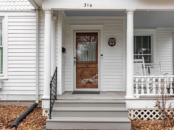 2nd image of 314 Woodlawn St