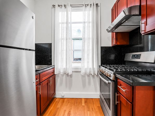 595 22nd Ave APT 8