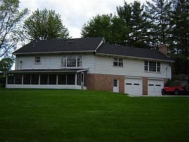 2nd image of 7857 Bendemeer Dr