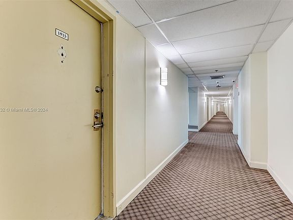 5th image of 210 174th St APT 1915