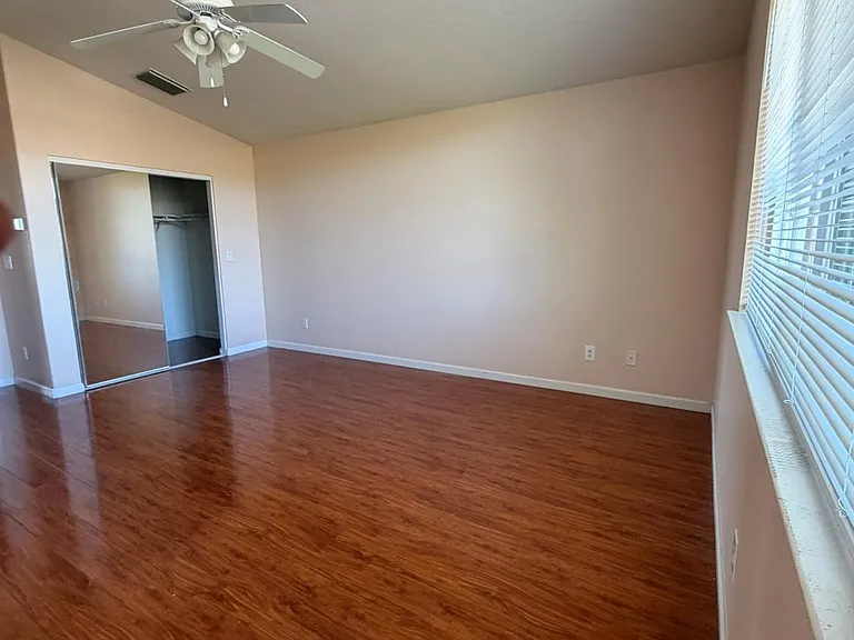 2229 Zittel Dr — Photo 12