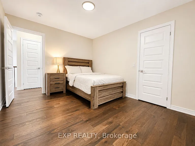 137 Susan Dr — Photo 20