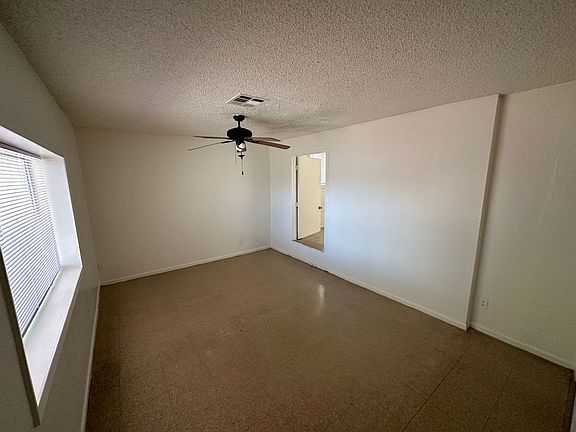 3rd image of 4899 E Owens Ave