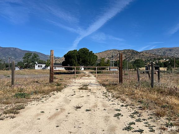 3rd image of 20881 Schell Ranch Rd