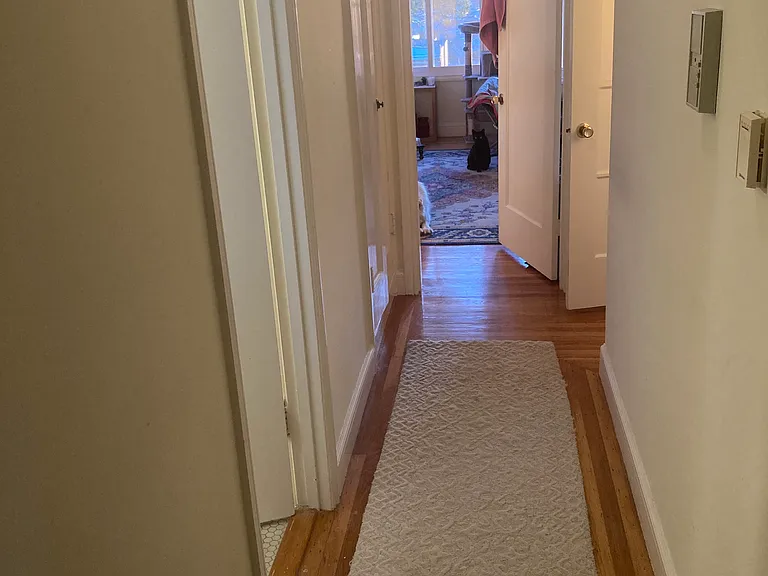21 Wood St #1 — Photo 5