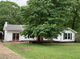 7431 Johnny Crow Rd, Lyles, TN 37098