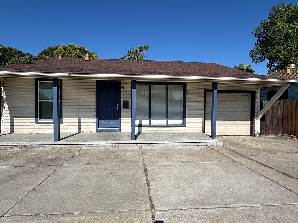 1st image of 2144 N Pershing Ave