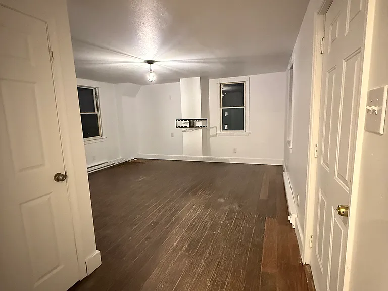 3956 Upper Valley Rd — Photo 5