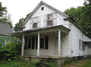 96 Summer St, Franklin, MA 02038