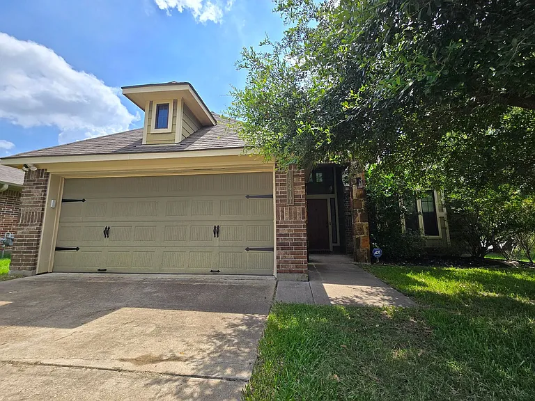 15417 Meadow Pass — Photo 1