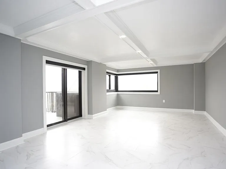 Plaza House — Photo 10