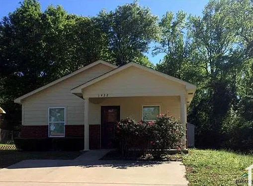 1432 Southridge Dr