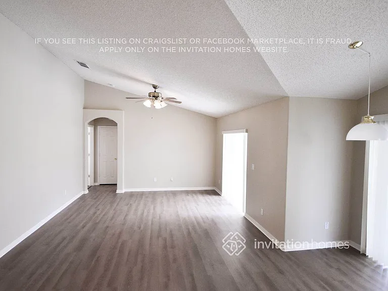 15719 Heron Hill St — Photo 6