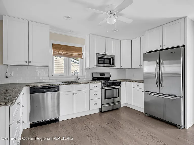 140 Idlewood Ave — Photo 9