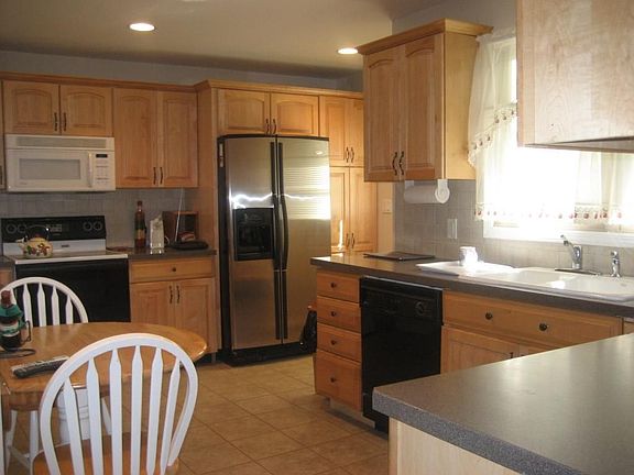 Updated Kitchen (2002)