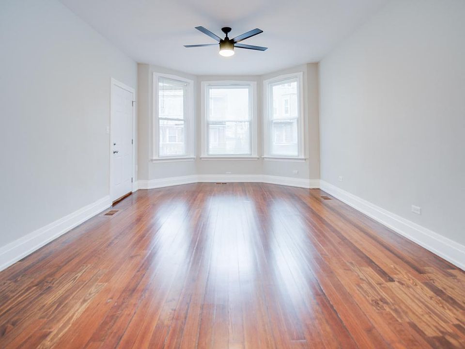 1st image of 3138 N Lawndale Ave #2
