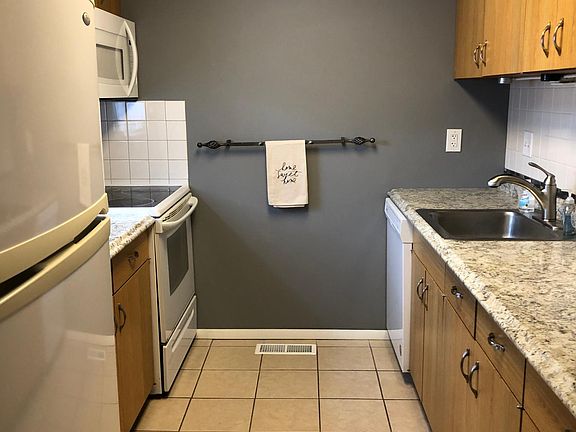 3rd image of 10451 Corbeil Dr #10451