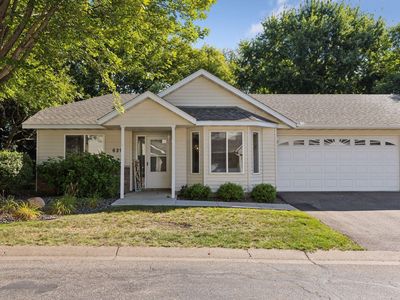 620 Dew Drop Cir, Center City, MN, 55012