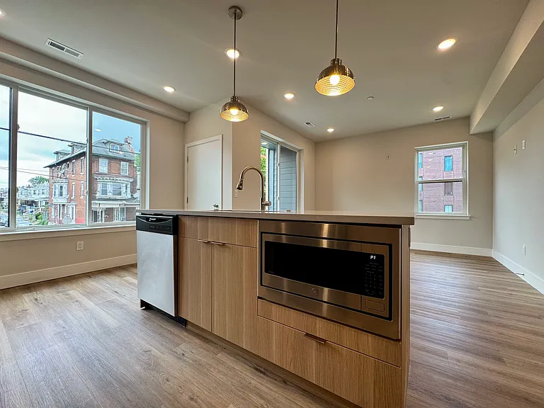 5222-24 Chester Ave #4 — Photo 14