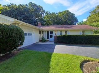 33 Savoy Rd, Framingham, MA 01701