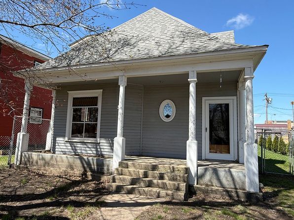 211 Joliet Ave SE