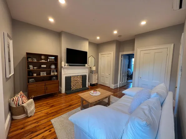 41 Pearl St #1, Charlestown, MA 02129