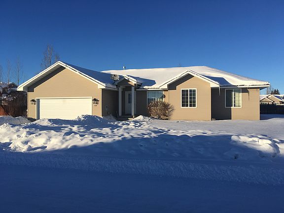 2nd image of 430 Palomino Dr