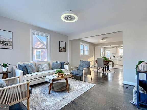 4th image of 1203 Hilldale Rd