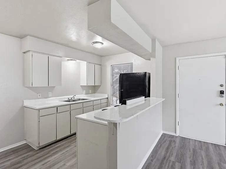 The Parker — Photo 2