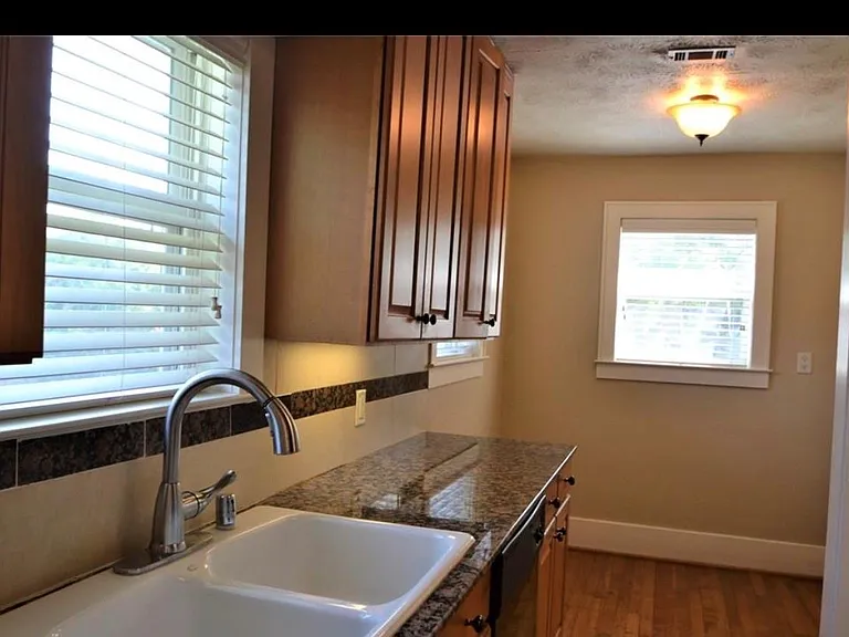 1505 McDuffie St — Photo 13