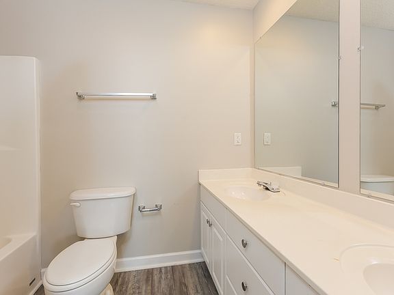 5th image of 152 Perigon Ct