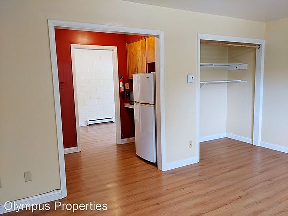 2nd image of 508 E Cottage Grove Ave #9067610