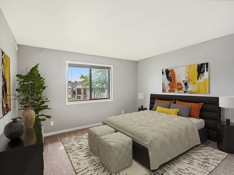 Westfield Club Apartments — Photo 7