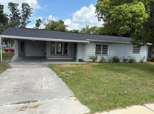 5441 6th St, Zephyrhills, FL 33542
