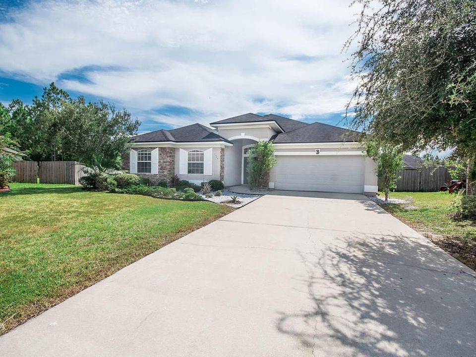 Cul-de-sac Home