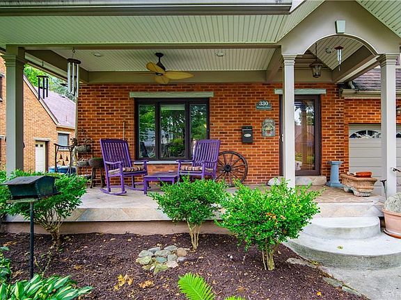 2nd image of 330 Wisteria Dr