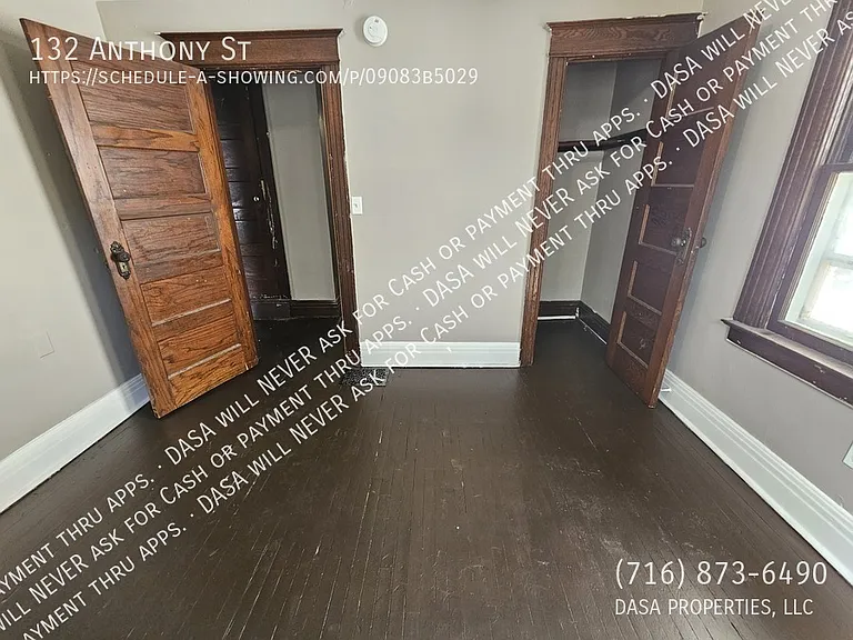 132 Anthony St — Photo 11