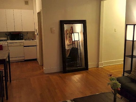 4th image of 253 E 77th St APT 4H