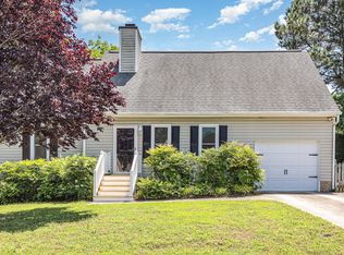 809 Maple Shade Ln, Apex, NC 27502