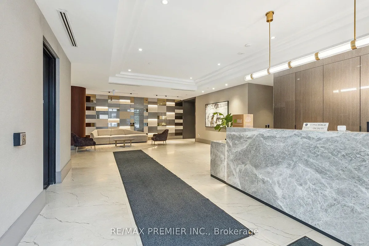 Building Photo - 55 Duke St W #1709