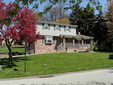 35 Dover Rd, Irwin, PA, 15642