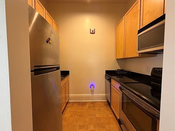 5th image of 7014 Saint Charles Ave #E