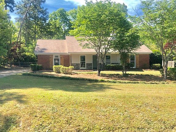 3rd image of 25 Lee Road 519