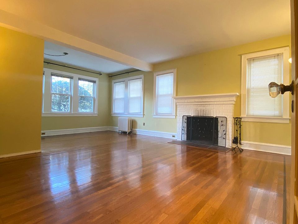 2nd image of 33-24 163rd St Floor 1