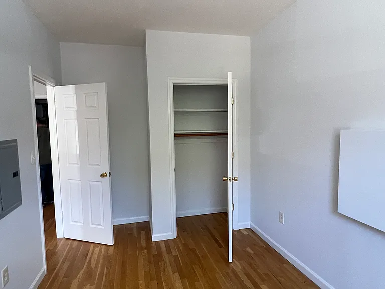 121 63rd St #1 — Photo 3