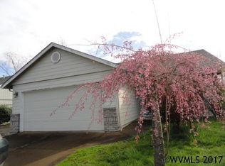 1173 S 6th St, Independence, OR 97351
