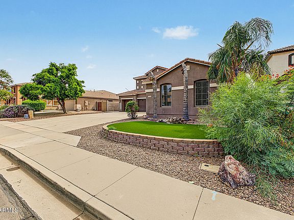 3rd image of 11441 E RAFAEL Avenue