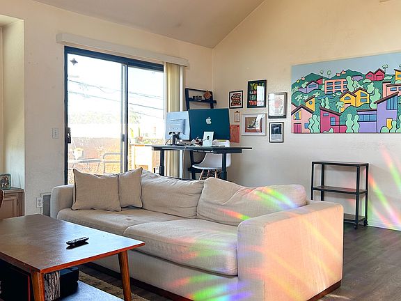 Living room/Dining room